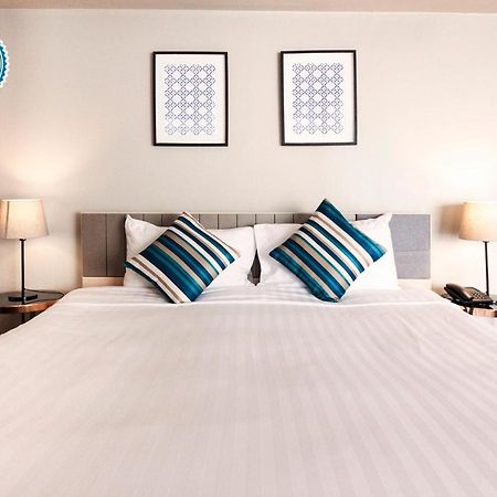 Samran Place Hotel Банкок Екстериор снимка