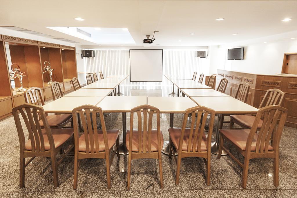 Samran Place Hotel Банкок Екстериор снимка